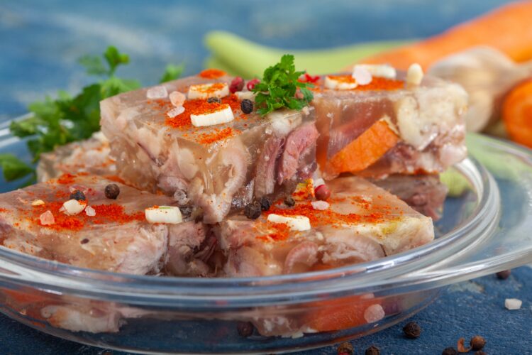 Recept za pihtije koje će jesti čak i oni koji ih ne vole Recept za pihtije koje će jesti čak i oni koji ih ne vole